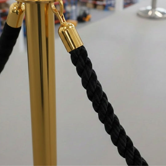 1.8m Weatherproof Barrier Rope - Black Twisted with Brass Clips