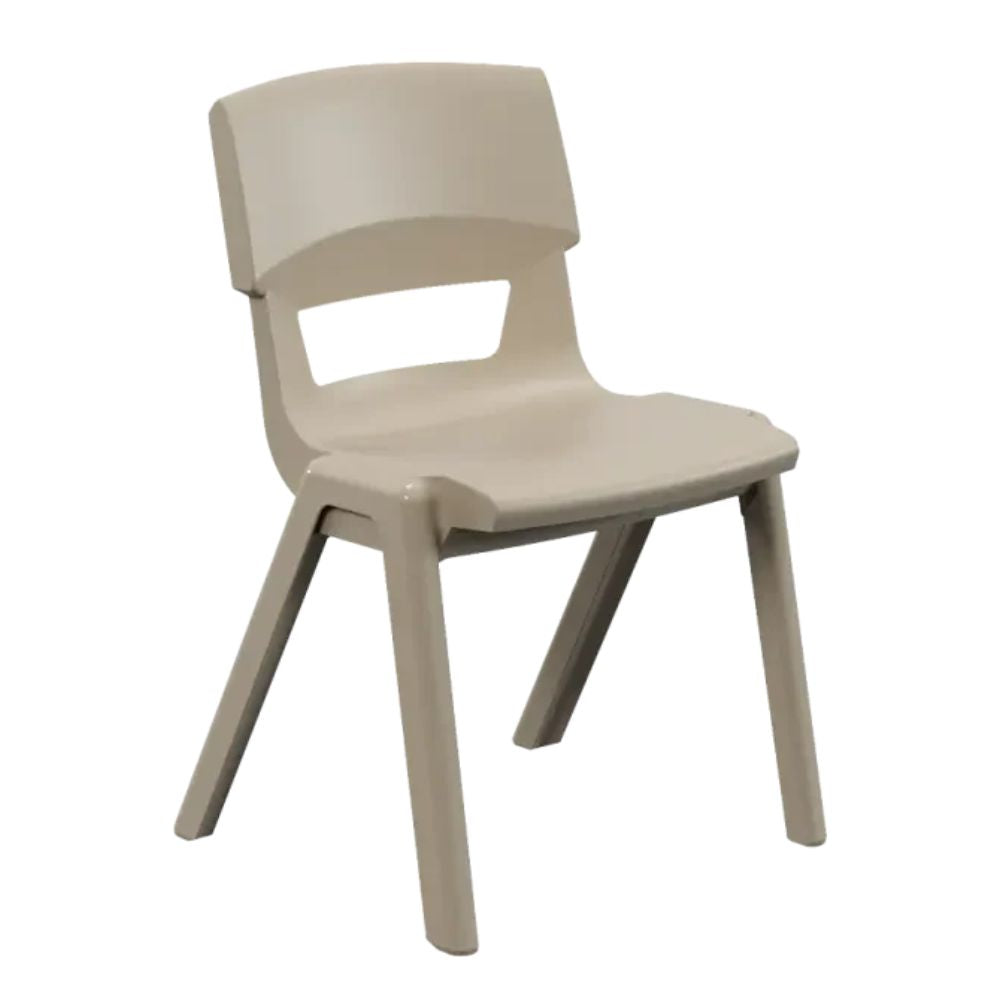 KI Europe’s Postura+ beige plastic chair with ergonomic backrest and angled legs, designed for comfort and durability in educational settings.